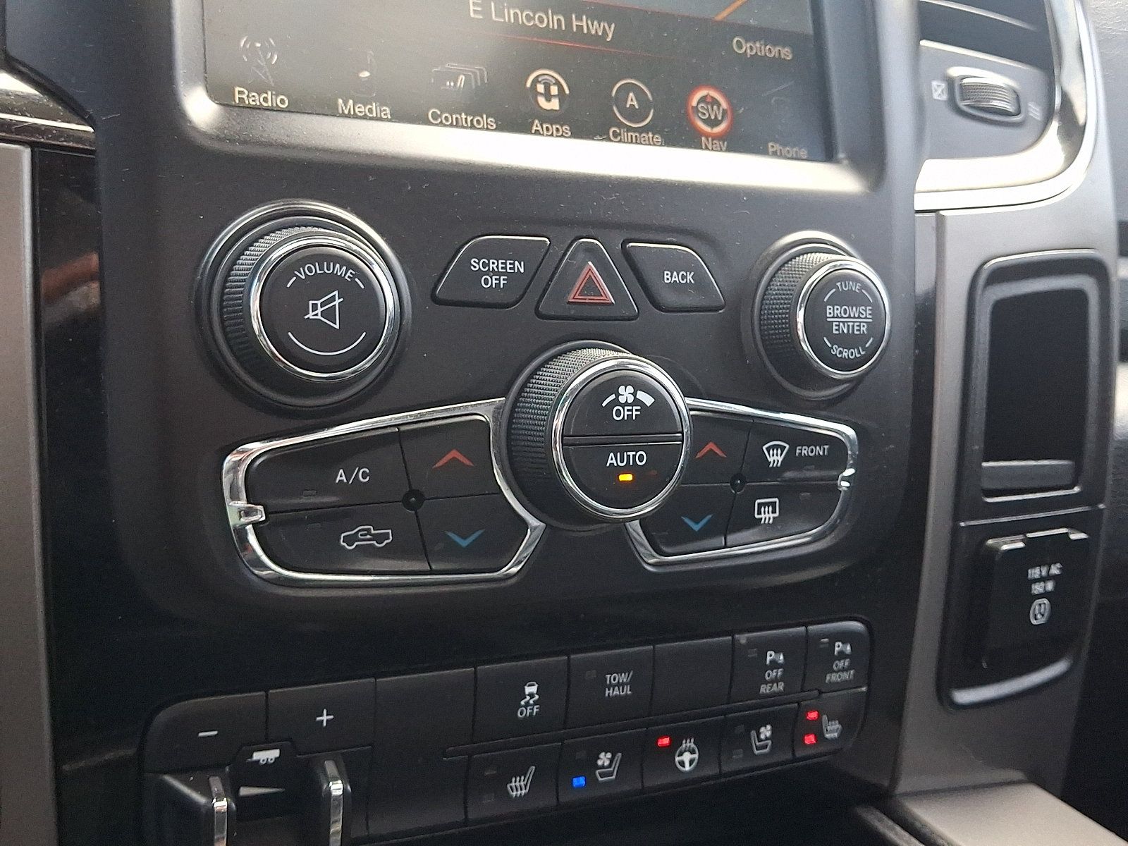 Used 2014 RAM 1500 Sport AWD/4WD image 17