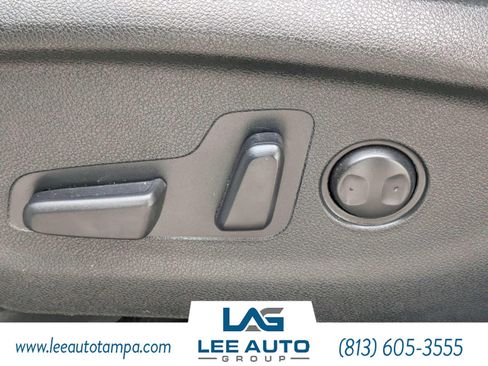Used 2018 Kia Sorento AWD image 19