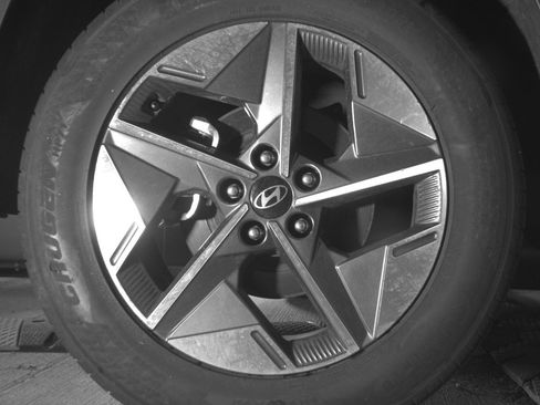 Used 2025 Hyundai Tucson SEL image 15