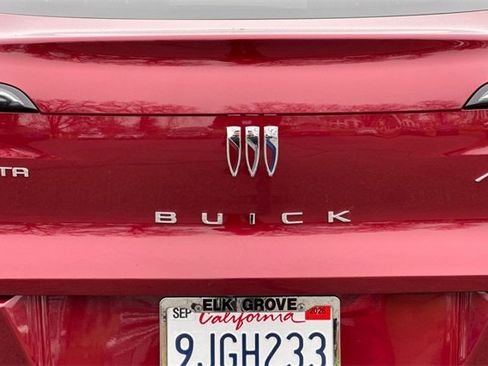 Used 2024 Buick Envista Avenir image 47