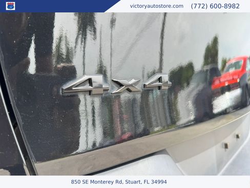 Used 2018 Jeep Cherokee Latitude w/ Altitude Package AWD/4WD image 9