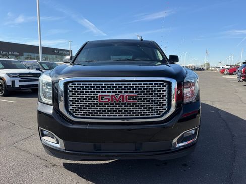 Used 2016 GMC Yukon Denali image 23