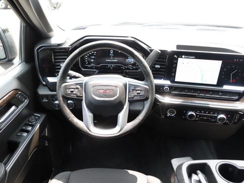 Used 2023 GMC Sierra 1500 Elevation image 39