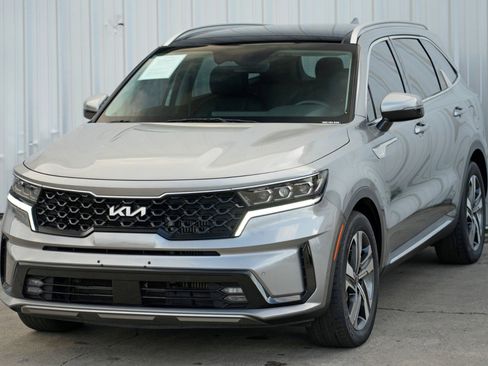 Used 2022 Kia Sorento SX w/ Panoramic Sunroof Package image 48