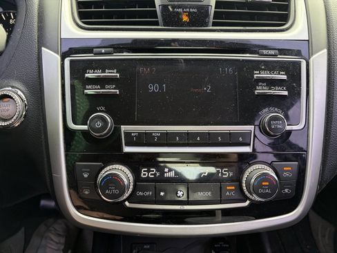 Used 2018 Nissan Altima 2.5 SV image 8