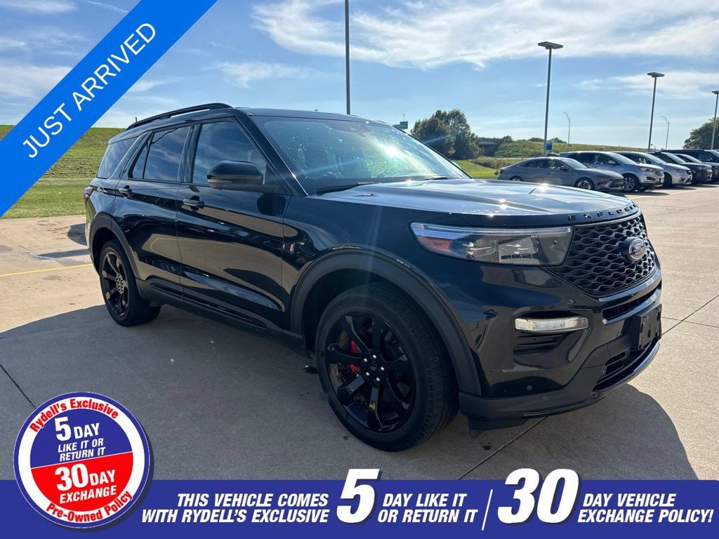 Used 2023 Ford Explorer ST w/ Equipment Group 401A AWD/4WD image 3