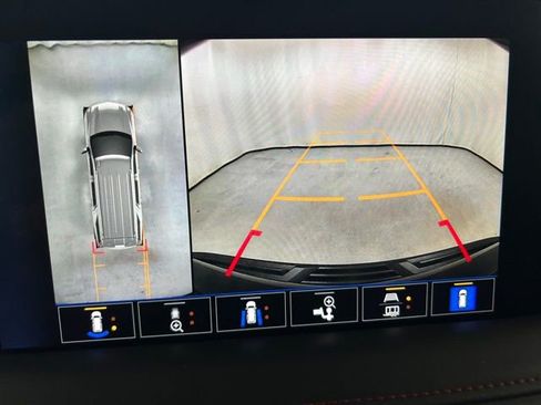 Used 2023 Chevrolet Tahoe RST w/ Luxury Package image 20