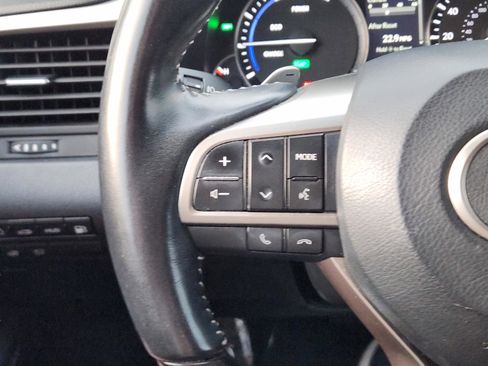 Used 2020 Lexus RX 450hL Luxury w/ Accessory Package image 33