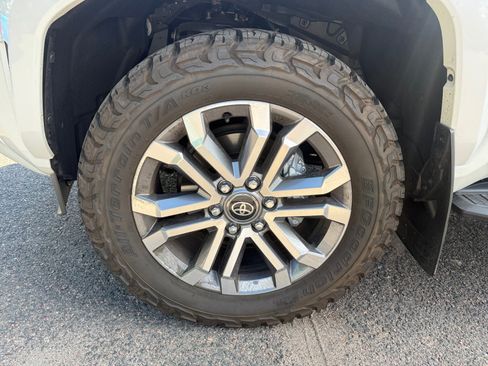 Used 2026 Toyota 4Runner Limited AWD/4WD image 24