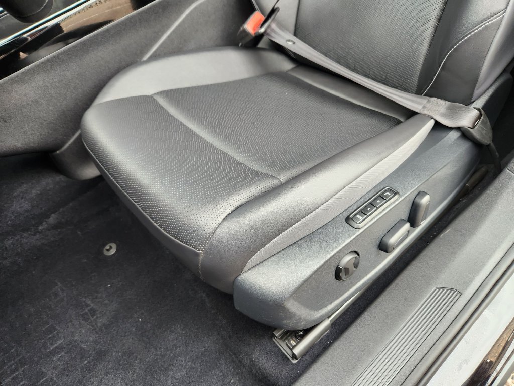 Certified 2023 Volkswagen ID.4 Pro S AWD/4WD image 23