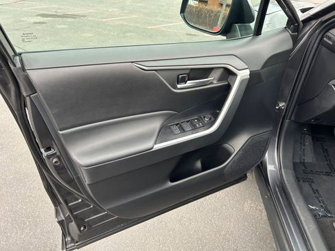 Certified 2023 Toyota RAV4 XLE image 9