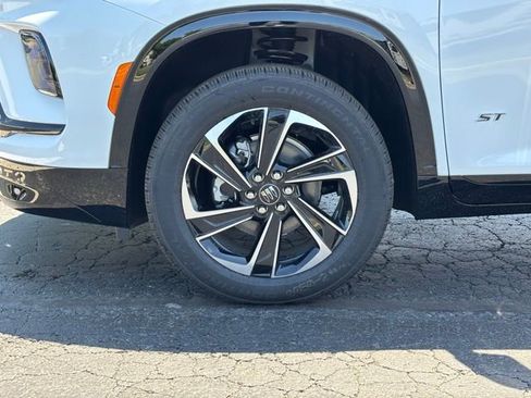 New 2026 Buick Enclave Sport Touring w/ Power Package FWD image 16