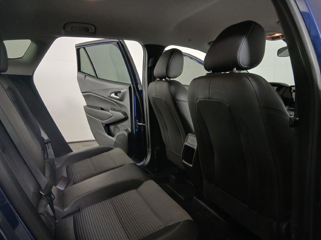 Certified 2024 Chevrolet Trax LT w/ Driver Confidence Package FWD image 13