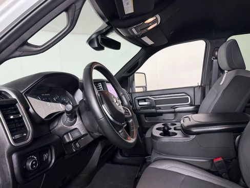 Used 2024 RAM 2500 Big Horn w/ Protection Group image 22