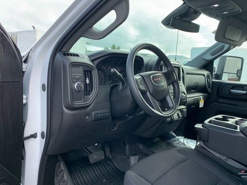 New 2026 GMC Sierra 3500 Pro w/ Convenience Package image 19