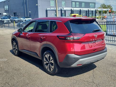 Certified 2023 Nissan Rogue SV FWD image 7