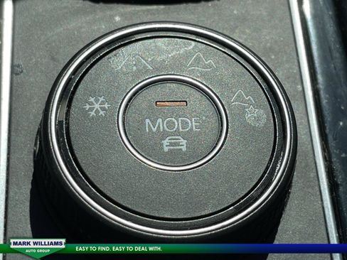 Used 2022 Volkswagen Atlas SEL R-Line image 24