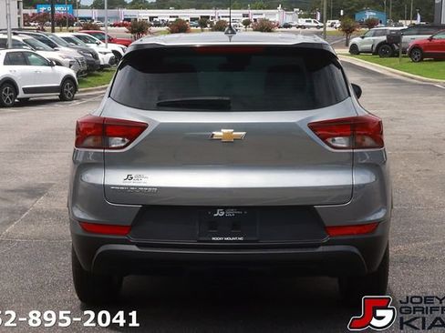 Used 2024 Chevrolet TrailBlazer LS FWD image 6