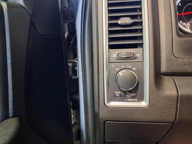 Used 2022 RAM 1500 Warlock AWD/4WD image 17