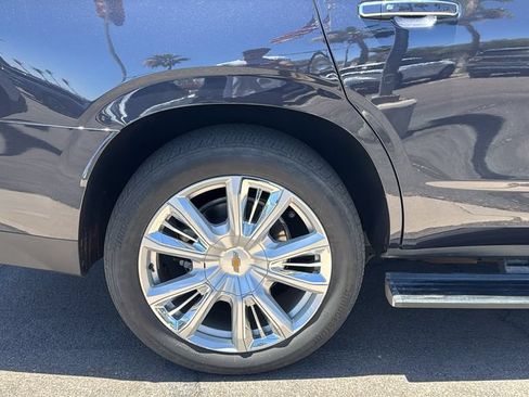 Used 2023 Chevrolet Tahoe High Country AWD/4WD image 23