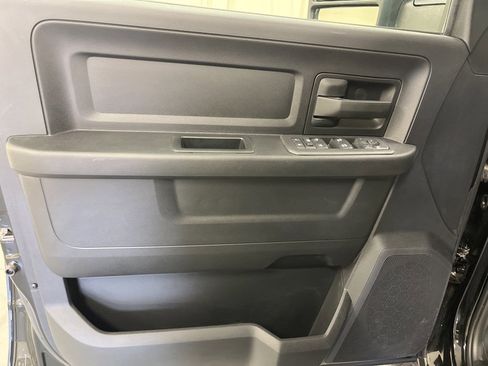 New 2025 RAM 2500 Tradesman image 17