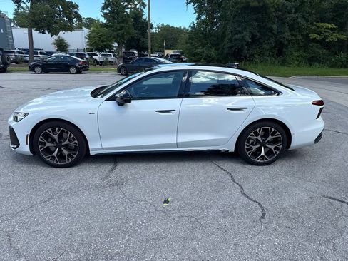 Used 2026 Audi A6 Premium Plus AWD/4WD image 4