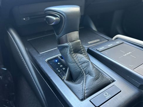 Used 2021 Lexus ES 350 w/ Accessory Package FWD image 19