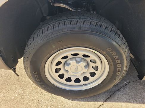 New 2026 Chevrolet Silverado 1500 W/T w/ WT Value Package RWD image 23