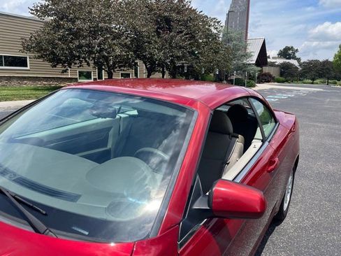 Used 2009 Chrysler Sebring Touring w/ Electronics Convenience Group image 34