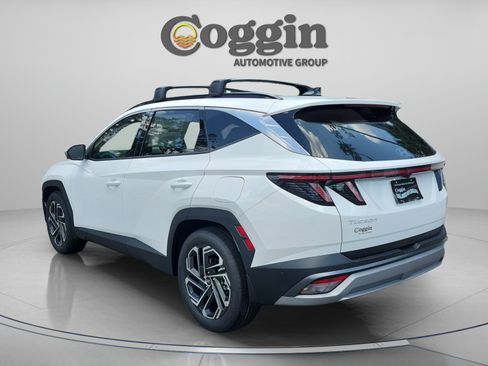 New 2026 Hyundai Tucson Limited FWD image 3