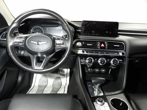 Used 2023 Genesis G70 2.0T AWD/4WD image 17