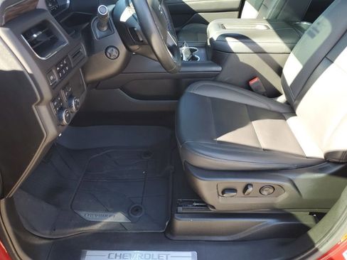 Used 2023 Chevrolet Tahoe Z71 w/ Luxury Package image 32