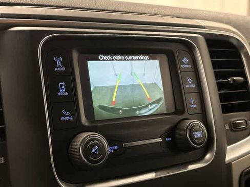 Used 2020 RAM 1500 Classic SLT AWD/4WD image 23