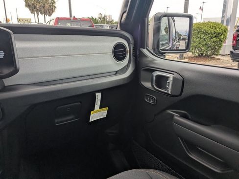 New 2026 Jeep Wrangler Sport AWD/4WD image 17