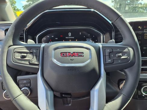 Used 2024 GMC Sierra 1500 Elevation image 22