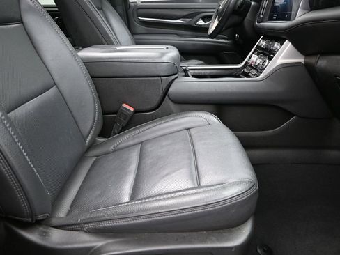 Used 2021 GMC Yukon Denali image 25