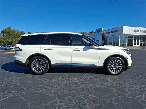 Used 2022 Lincoln Aviator Reserve w/ Elements Package Plus image 7