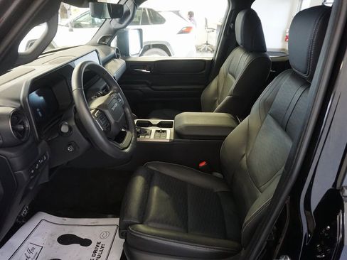 Certified 2024 Toyota Land Cruiser image 22