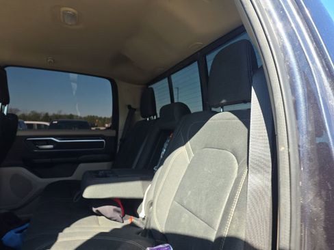 Used 2020 RAM 1500 Big Horn AWD/4WD image 42