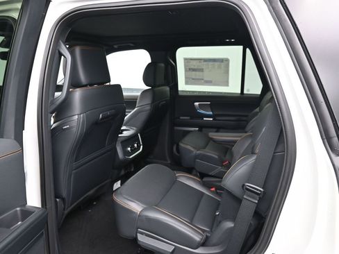 New 2025 Ford Expedition Tremor image 20