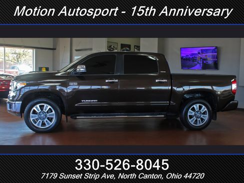 Used 2018 Toyota Tundra Limited w/ Limited Premium Package image 7