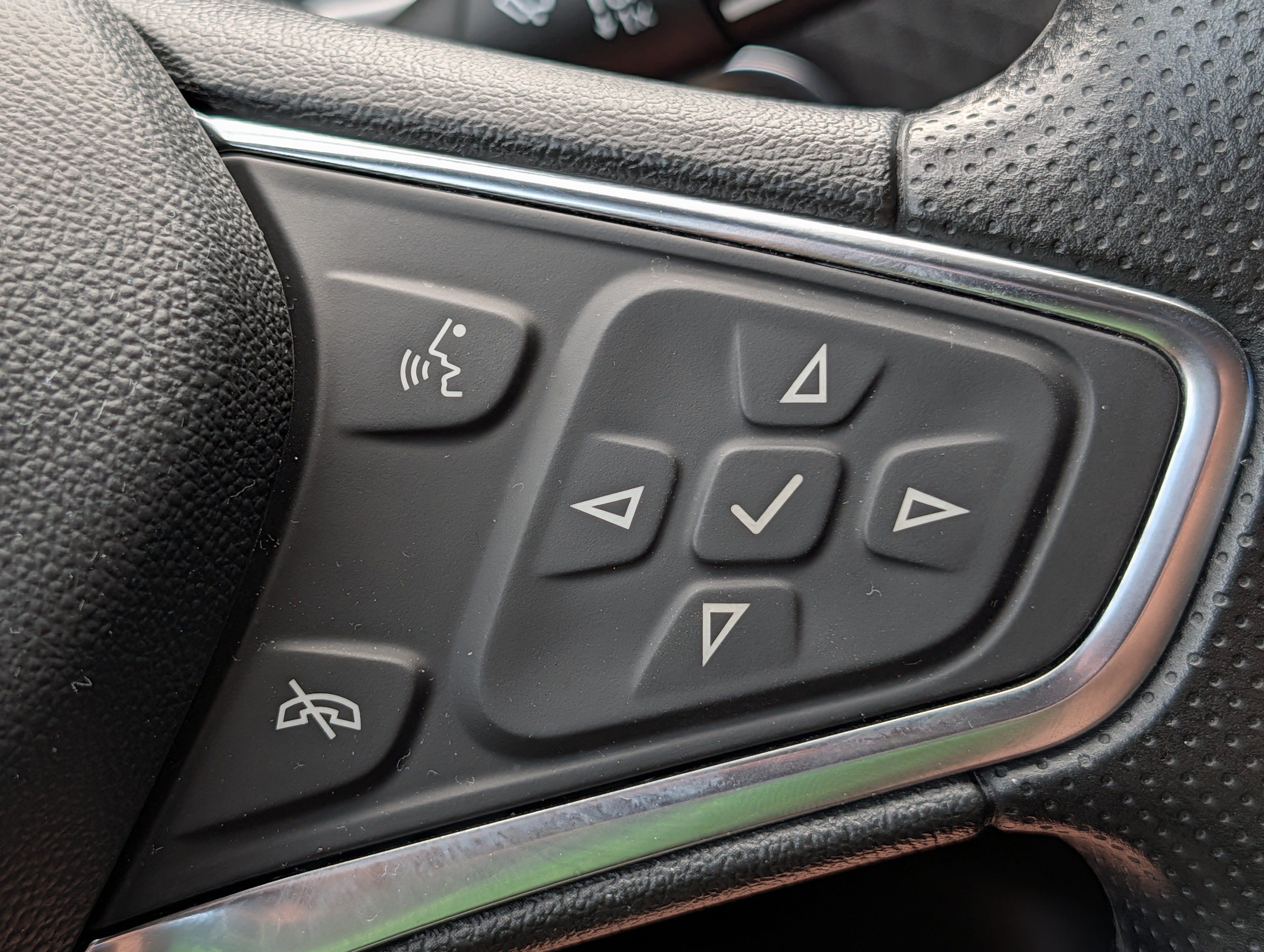Certified 2025 Chevrolet Malibu LT FWD image 25