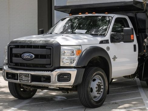 Used 2015 Ford F550 4x4 Regular Cab Super Duty image 5