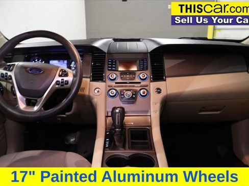 Used 2013 Ford Taurus SE image 16