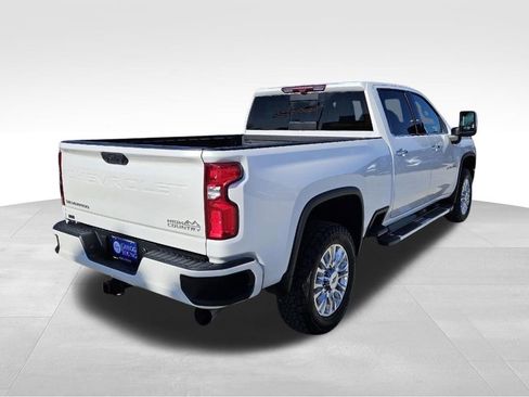 Used 2022 Chevrolet Silverado 2500 High Country w/ Z71 Off-Road Package AWD/4WD image 6