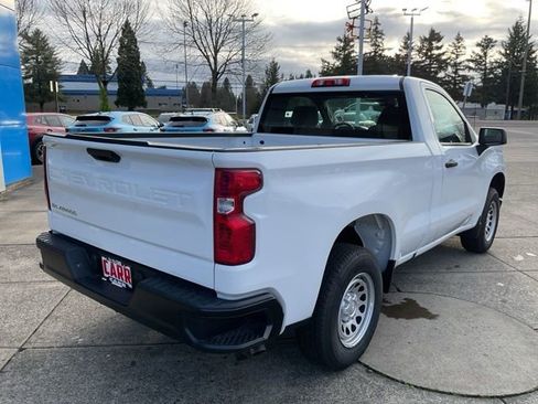 New 2026 Chevrolet Silverado 1500 W/T image 9