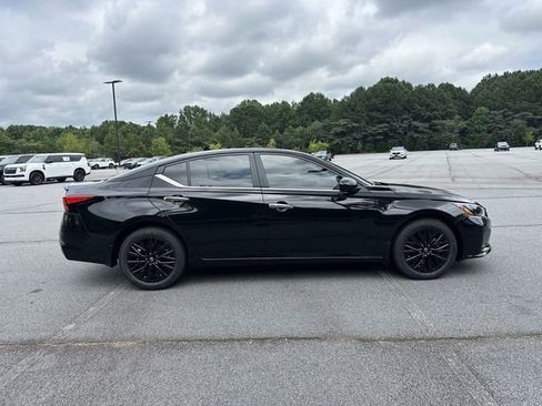 New 2025 Nissan Altima 2.5 SV w/ SV Special Edition Package image 9