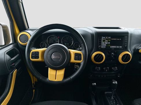Used 2015 Jeep Wrangler Unlimited Sport w/ Quick Order Package 24S AWD/4WD image 21