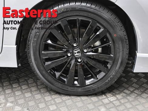 Used 2019 Honda Fit Sport image 30