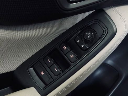 Used 2022 Subaru Forester Premium image 14